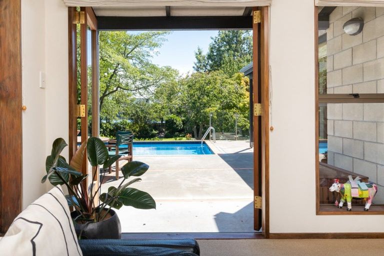 Photo of property in 44 Iona Road, Havelock North, 4130