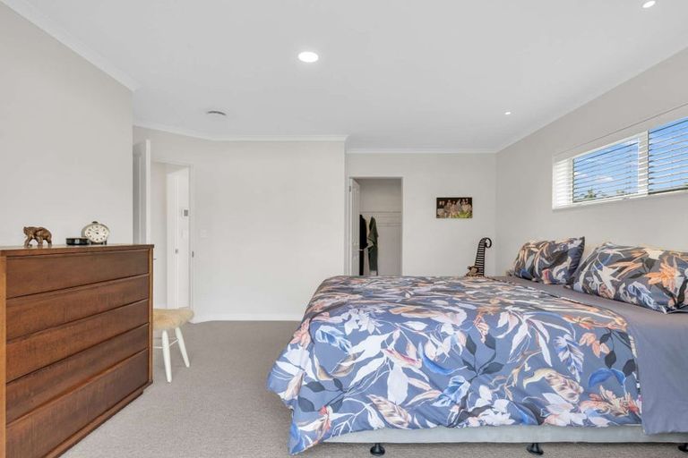 Photo of property in 21 Beachwater Drive, Papamoa Beach, Papamoa, 3118