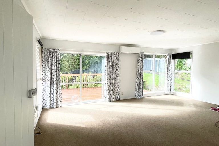 Photo of property in 45 Keegan Drive, Massey, Auckland, 0614
