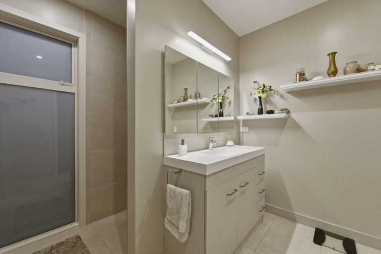 Photo of property in 31 Tawa Street, Mount Maunganui, 3116