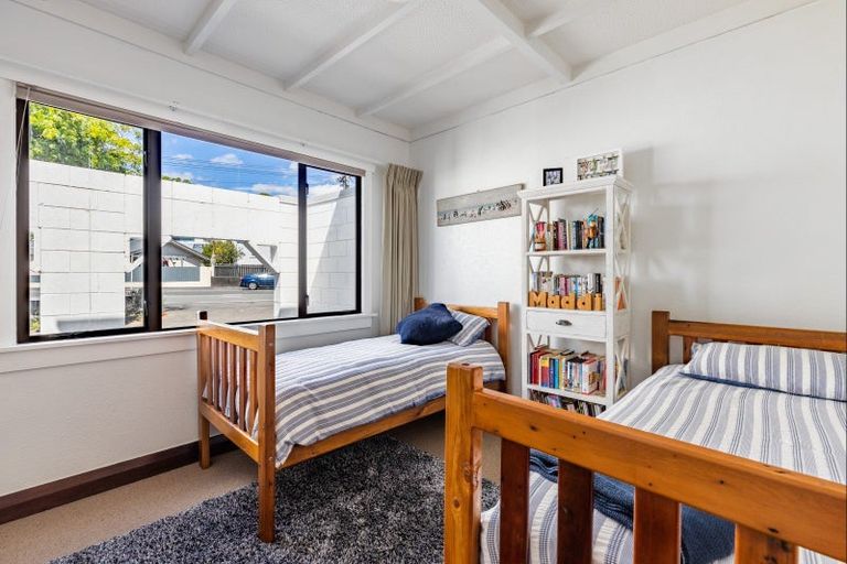 Photo of property in 84 Whiteley Street, Moturoa, New Plymouth, 4310
