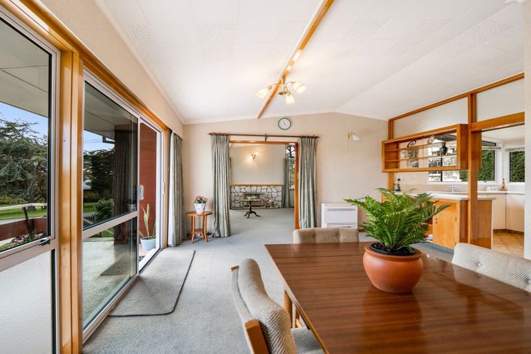 Photo of property in 100 Perth Street, Holmes Hill, Oamaru, 9401