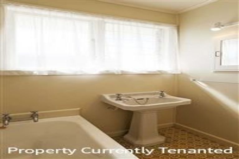 Photo of property in 16 Carew Street, Kaiapoi, 7630