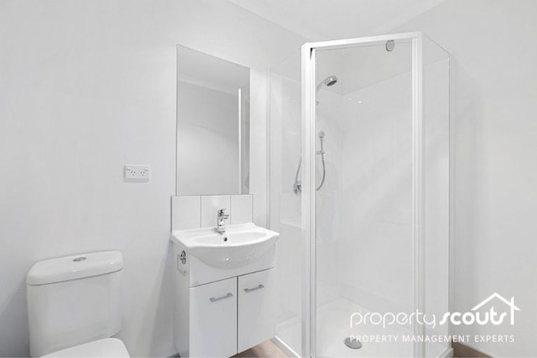 Photo of property in 12 Pangu Way, Mangere, Auckland, 2022