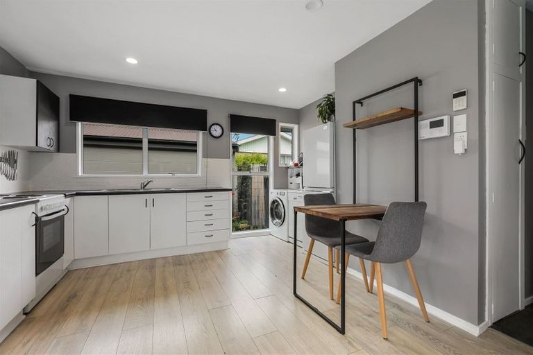Photo of property in 140 Hay Street, Bromley, Christchurch, 8062