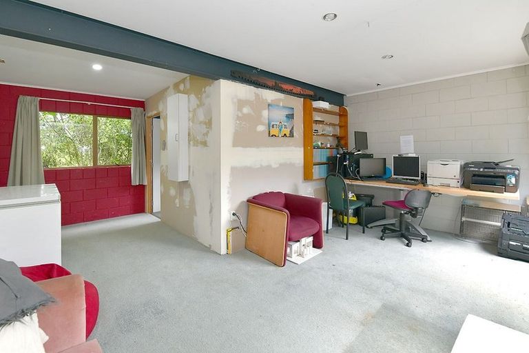 Photo of property in 22 Auckland Road, Warkworth, 0910