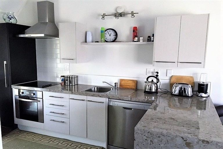 Photo of property in 13/58 Manuroa Road, Takanini, 2112