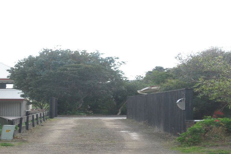 Photo of property in 215 Manly Street, Paraparaumu Beach, Paraparaumu, 5032