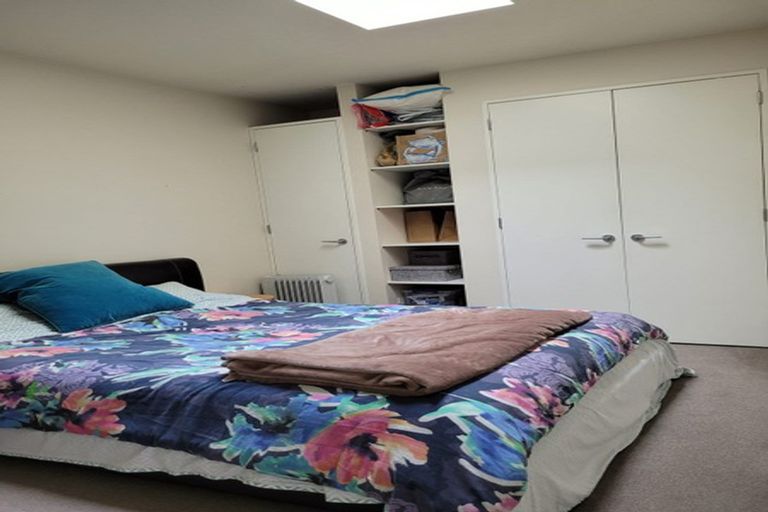 Photo of property in 25u1 Home Street, Mount Victoria, Wellington, 6011