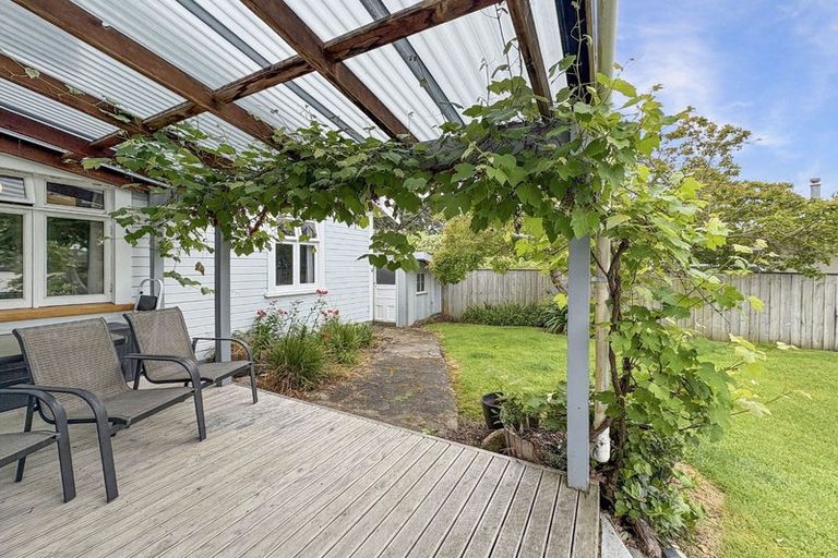 Photo of property in 51 Bedford Avenue, Gonville, Whanganui, 4501