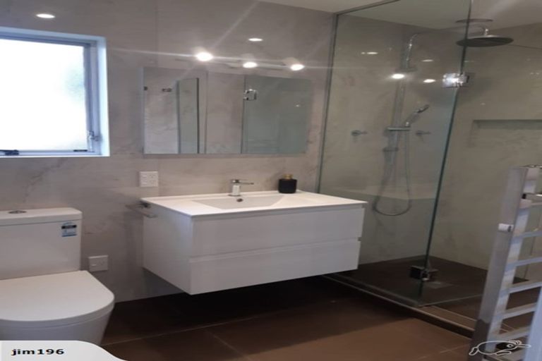 Photo of property in 1/47 Moire Road, Massey, Auckland, 0614