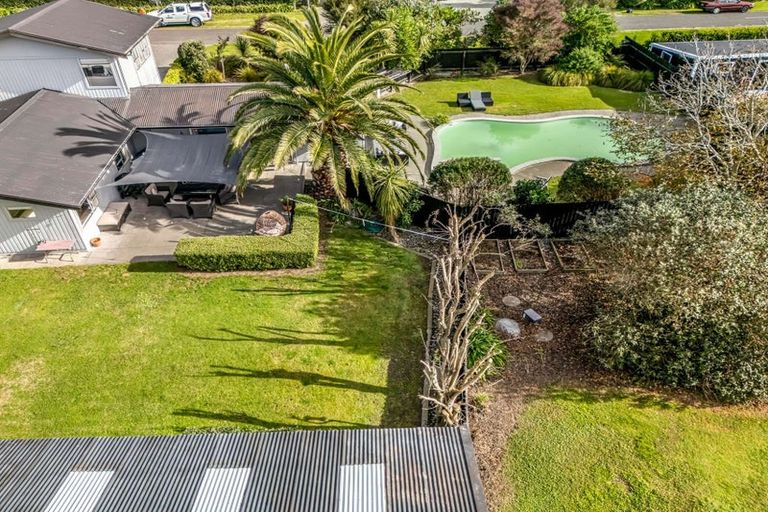 Photo of property in 37 Pitt Street, Clive, 4102