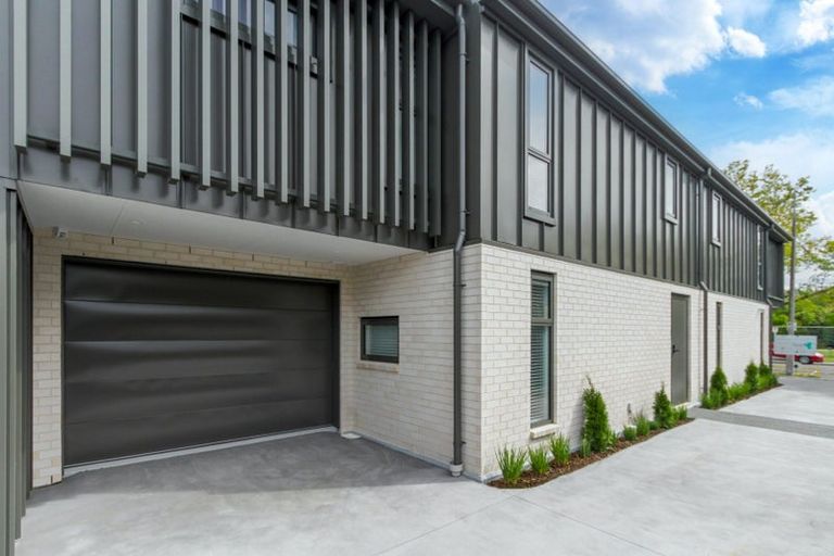 Photo of property in 2/16 Moule Street, Addington, Christchurch, 8024