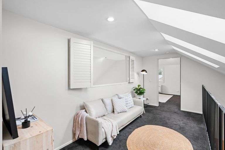 Photo of property in 76 Maidstone Road, Ilam, Christchurch, 8041