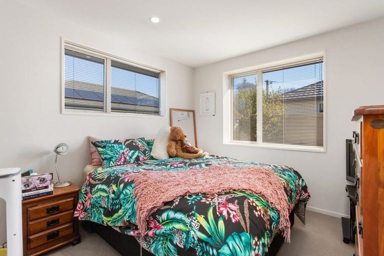 Photo of property in 2/70 Saint Martins Road, Saint Martins, Christchurch, 8022