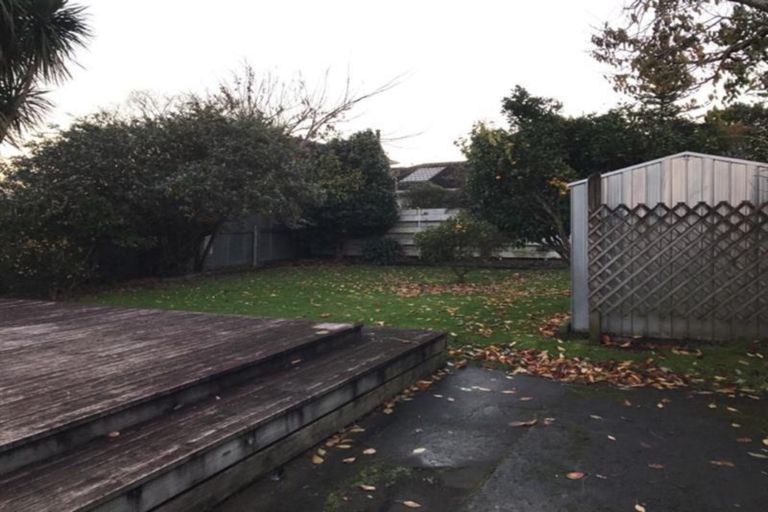 Photo of property in 88 Tukapa Street, Westown, New Plymouth, 4310