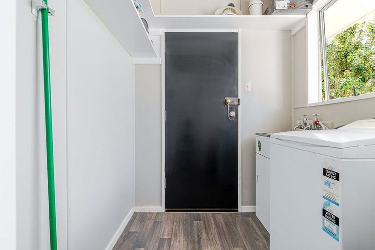 Photo of property in 56 Stillwater Place, Westbrook, Palmerston North, 4412