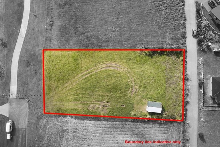 Photo of property in 3 Laguna Place, Matakatia, Whangaparaoa, 0930