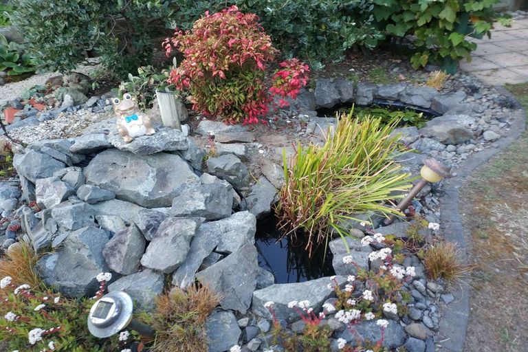 Photo of property in 96 Michael Road, Paraparaumu Beach, Paraparaumu, 5032