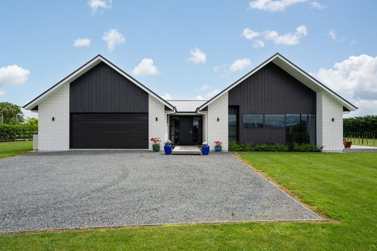 Photo of property in 99 Peake Road, Cambridge, 3493