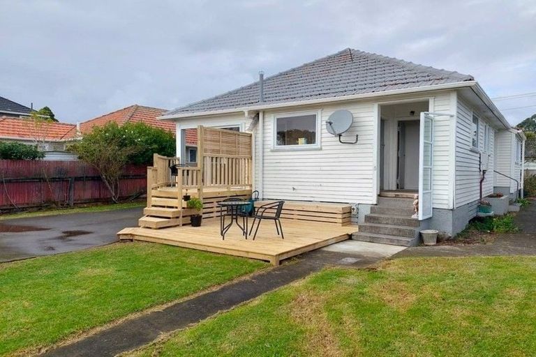 Photo of property in 20 Maranui Street, Welbourn, New Plymouth, 4310