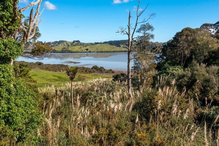 Photo of property in 86 Manning Street, Rawene, Kaikohe, 0473