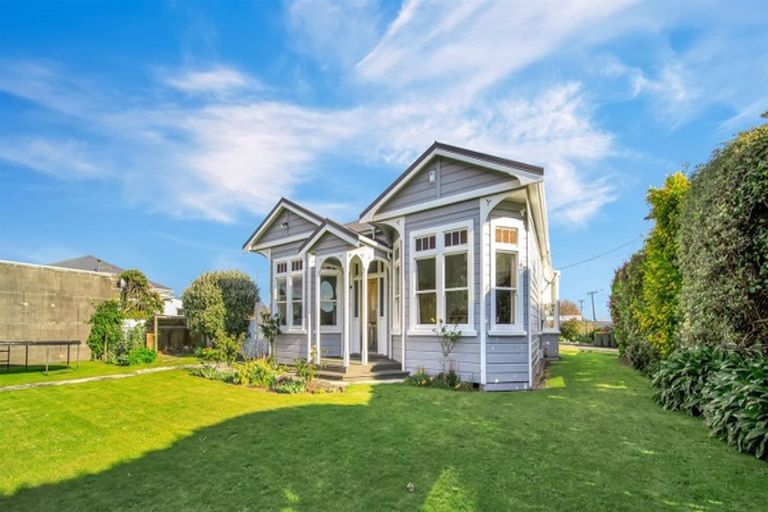 Photo of property in 34 Hunter Street, Hawera, 4610