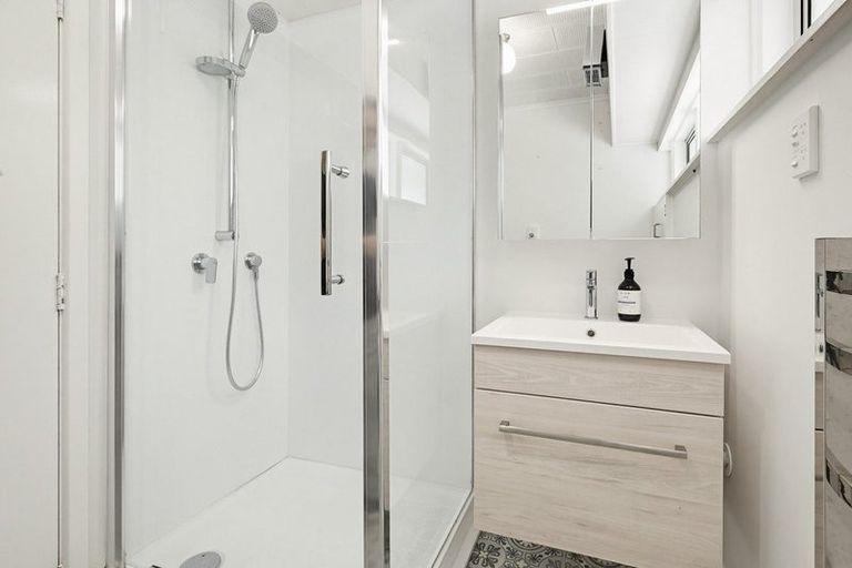 Photo of property in 31/125 Grant Road, Thorndon, Wellington, 6011
