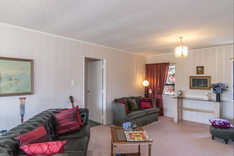 Photo of property in 3b Pinewood Grove, Paraparaumu Beach, Paraparaumu, 5032