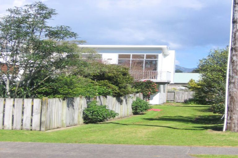 Photo of property in 507b Ocean Road, Whangamata, 3620