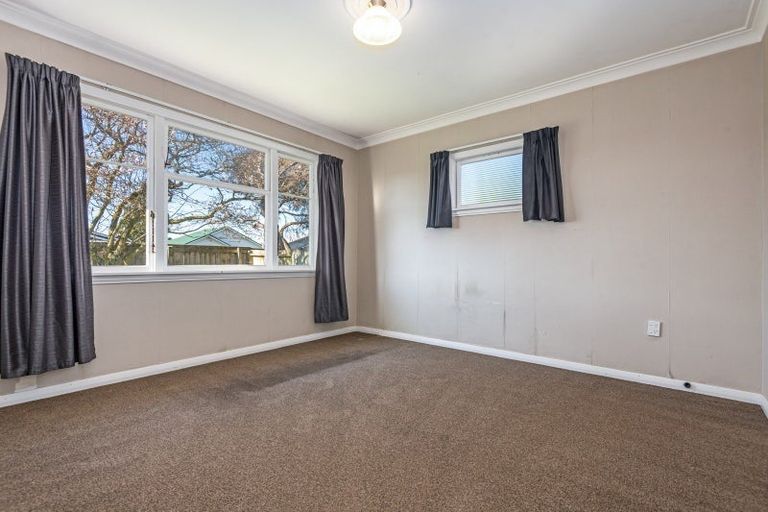 Photo of property in 56 Shamrock Street, Takaro, Palmerston North, 4412