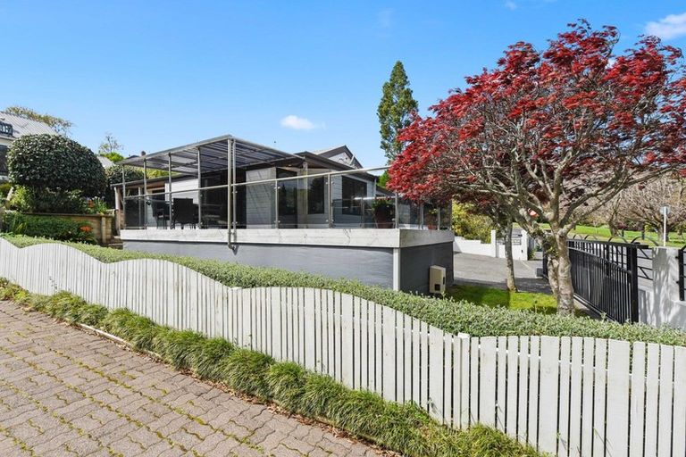 Photo of property in 11 Lake Domain Drive, Frankton, Hamilton, 3204