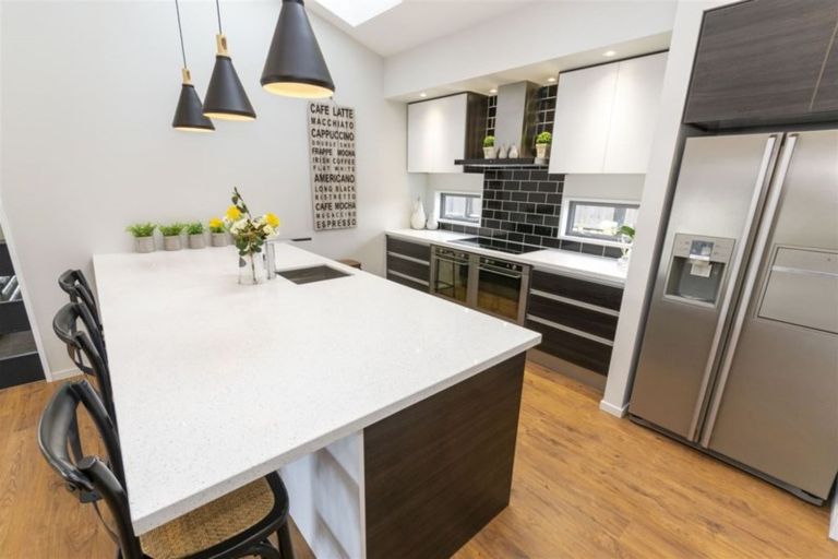 Photo of property in 19 Sloan Avenue, Rangiora, 7400
