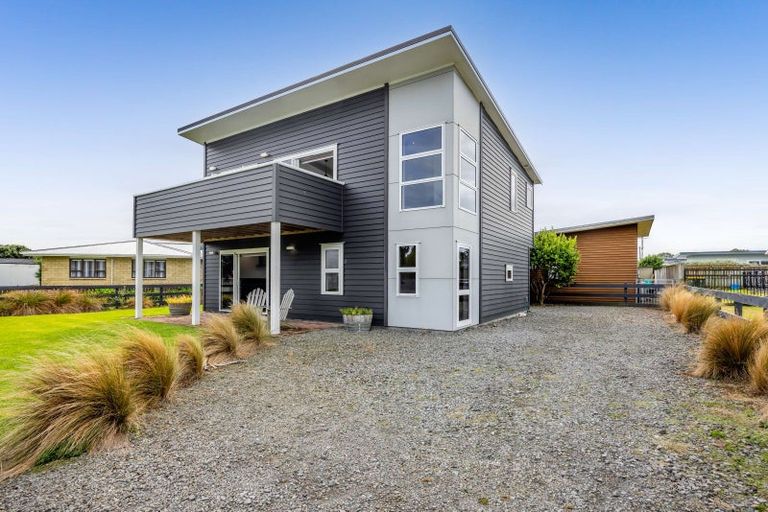 Photo of property in 5 Dorset Street, Opunake, 4616