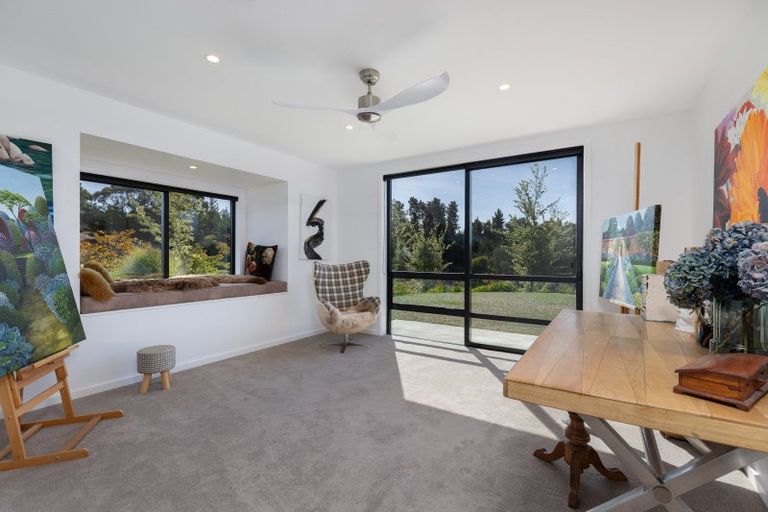 Photo of property in 10 Kohuhu Lane, Redwood Valley, 7081