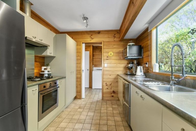 Photo of property in 20 Karamea Grove, Wainuiomata, Lower Hutt, 5014