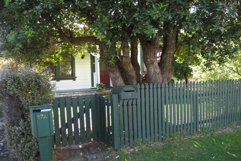 Photo of property in 17a Rossiter Avenue, Waterloo, Lower Hutt, 5011
