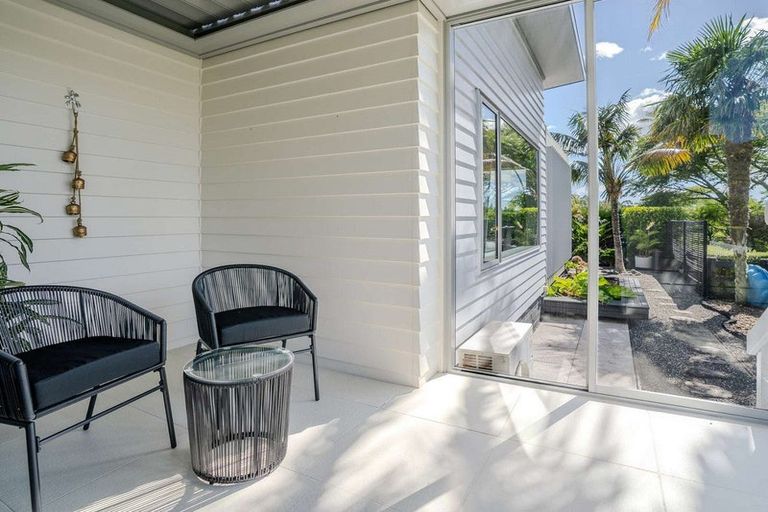 Photo of property in 10 Access Heights, Kerikeri, 0230
