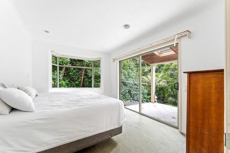 Photo of property in 224 Whitehills Road, Waitoki, Silverdale, 0994