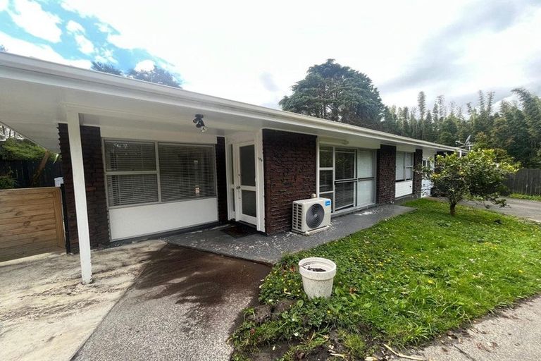 Photo of property in 1/18 Kashmir Road, Glen Eden, Auckland, 0602
