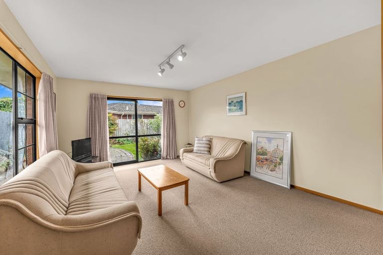 Photo of property in 1/29 Royleen Street, Casebrook, Christchurch, 8051