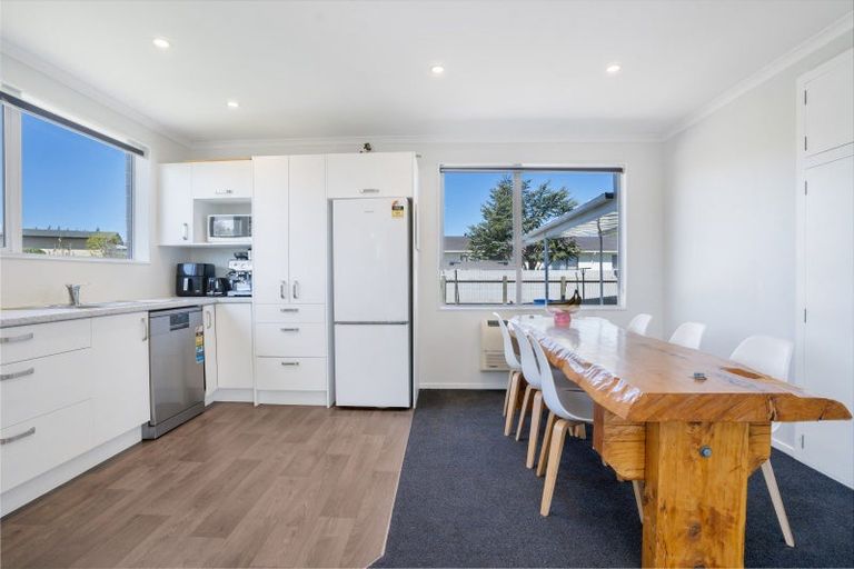 Photo of property in 5 Waterford Drive, Winton, 9720