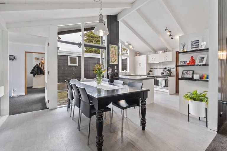 Photo of property in 28 Moerangi Street, West End, Palmerston North, 4410