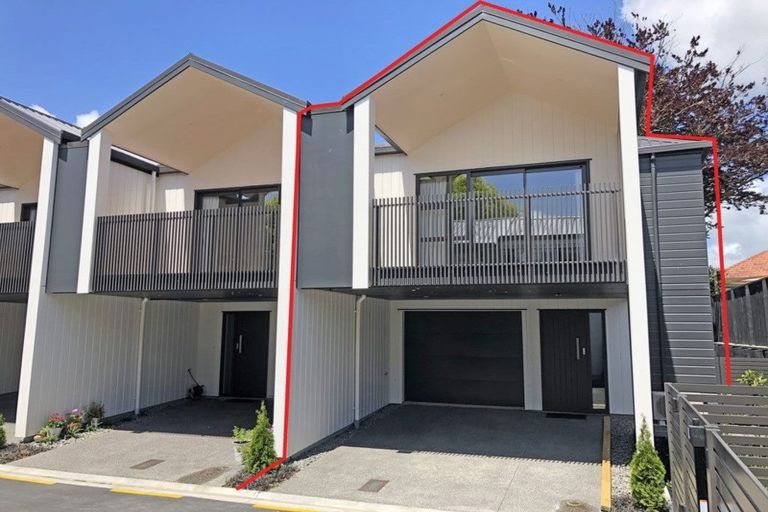 Photo of property in 14u3 Abbotsford Street, Whitiora, Hamilton, 3200