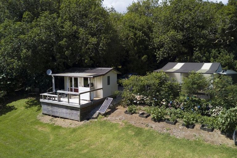 Photo of property in 903 Fairburn Road, Kaitaia, 0482