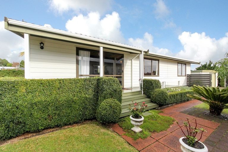 Photo of property in 247 Tukapa Street, Westown, New Plymouth, 4310