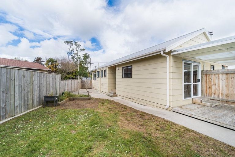 Photo of property in 22 Lincoln Street, Ashhurst, 4810