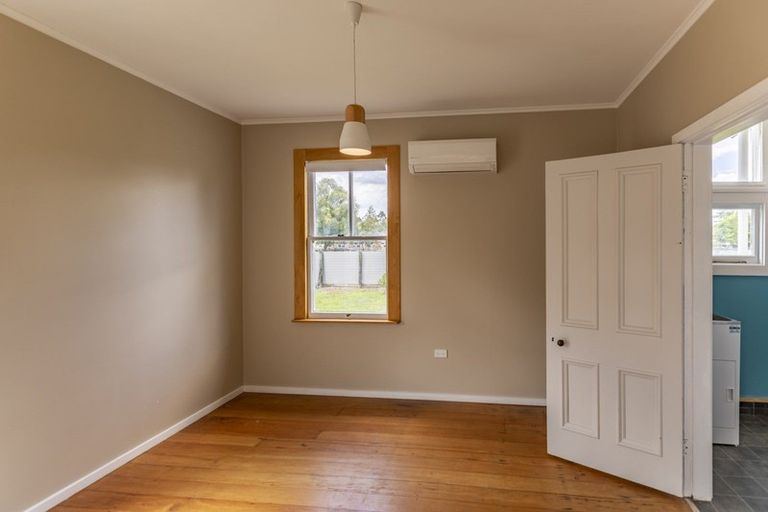 Photo of property in 4a Shanly Street, Waipawa, 4210