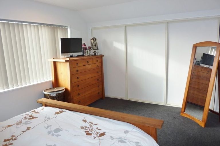 Photo of property in 19 Antrim Street, Sydenham, Christchurch, 8023