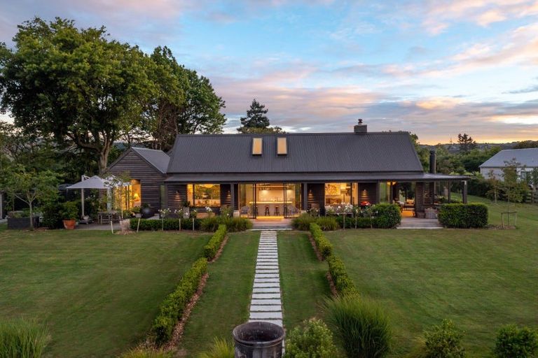 Photo of property in 162 Monument Road, Clevedon, Papakura, 2582